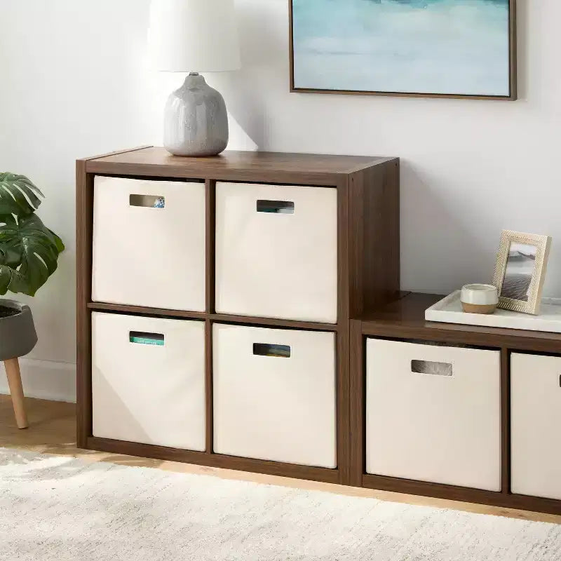 Étagère de rangement ouverte à 4 cases, fini noyer – 76,2 cm (H) x 75,8 cm (L) x 37,1 cm (P)