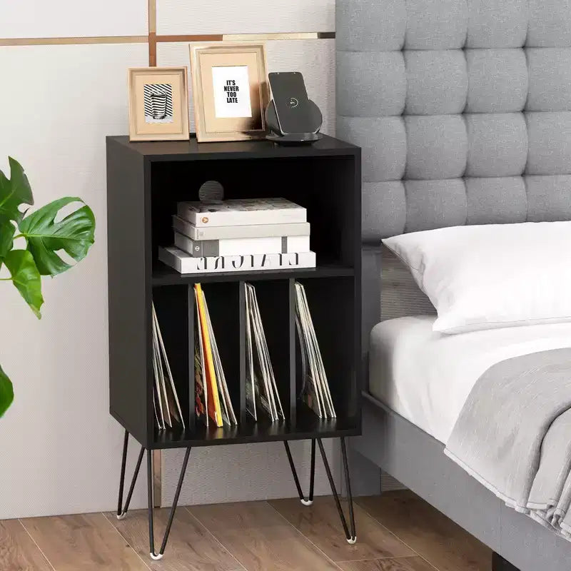 Meuble tourne-disque à 3 niveaux avec station de charge et 4 séparateurs – Noyer/Noir/Marron