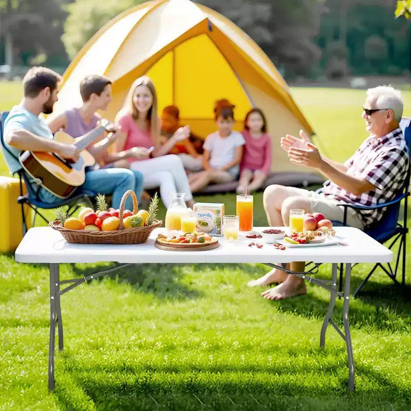 Table pliante portable de 1,8 m avec plateau en PEHD et pieds en acier
