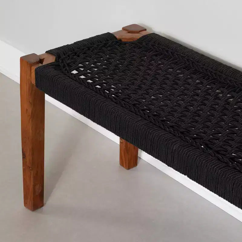 Bureau d'ordinateur avec multiprise intégrée et 3 tiroirs – 76,8 cm H x 151,1 cm L x 59,7 cm P