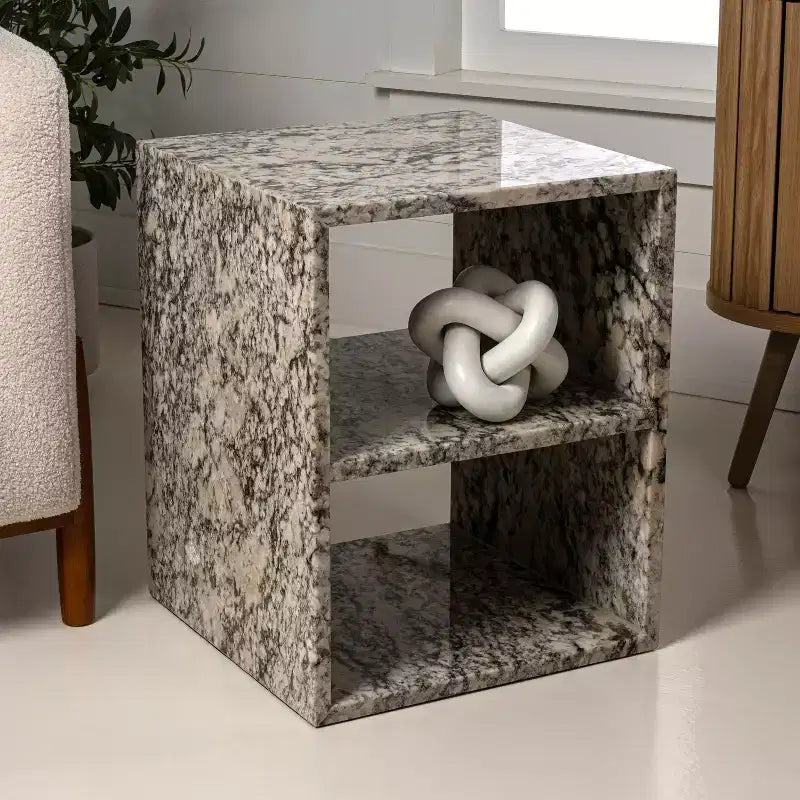 Table d'appoint carrée à 2 étagères en marbre naturel – 50,8 cm (H) x 40,6 cm (l) x 40,6 cm (P), beige