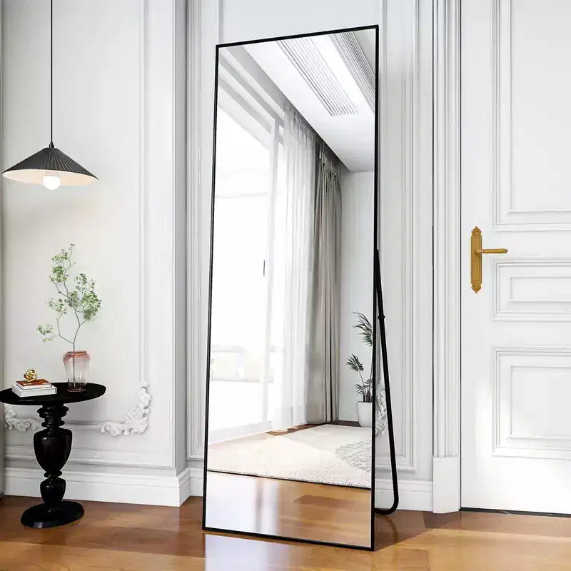 Miroir sur pied pleine longueur, cadre en alliage d'aluminium – 147 cm H x 46 cm L, autoportant