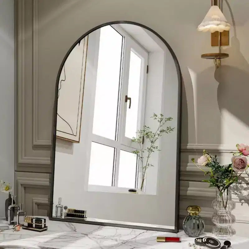 Miroir mural en métal arqué, cadre noir/or – 24"L x 36"H, fixation murale